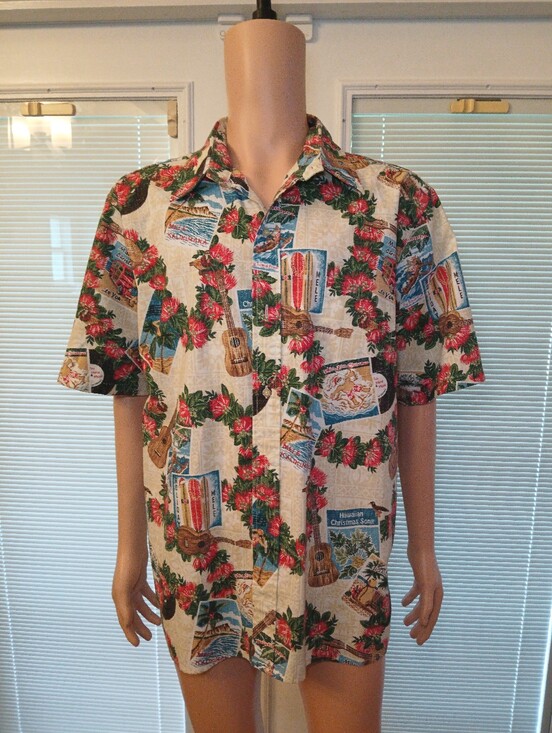 reyn spooner Other - Reyn Spooner Mele Kalikimaka Hawaiian Shirt
